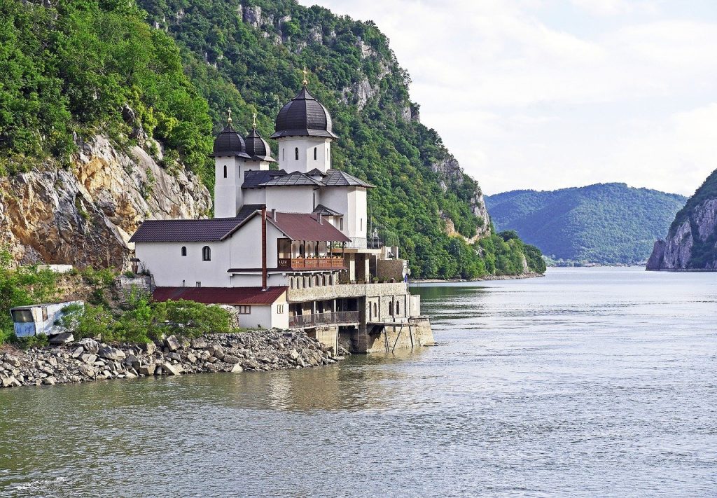 Croazieră pe Dunăre, de la Orșova la Belgrad 